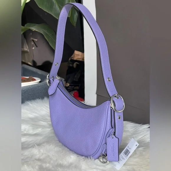 CC439 - Coach Luna Shoulder Bag - Picture 4 of 12